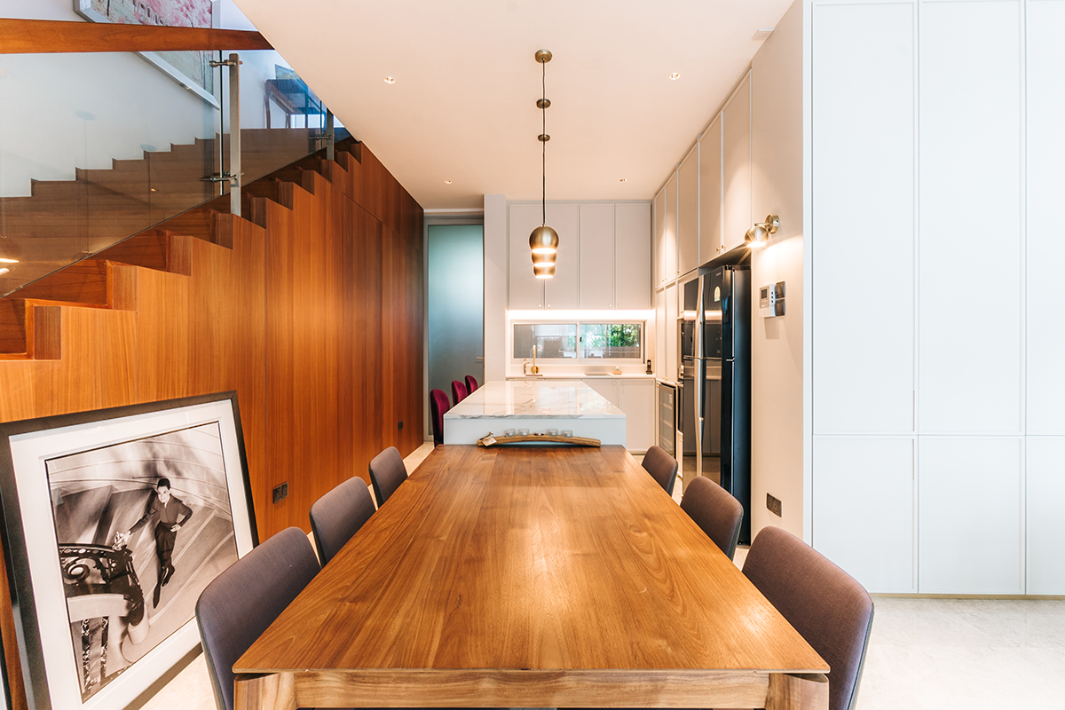 House of Hues, a retrofitted terrace with a neutral base and timber trim