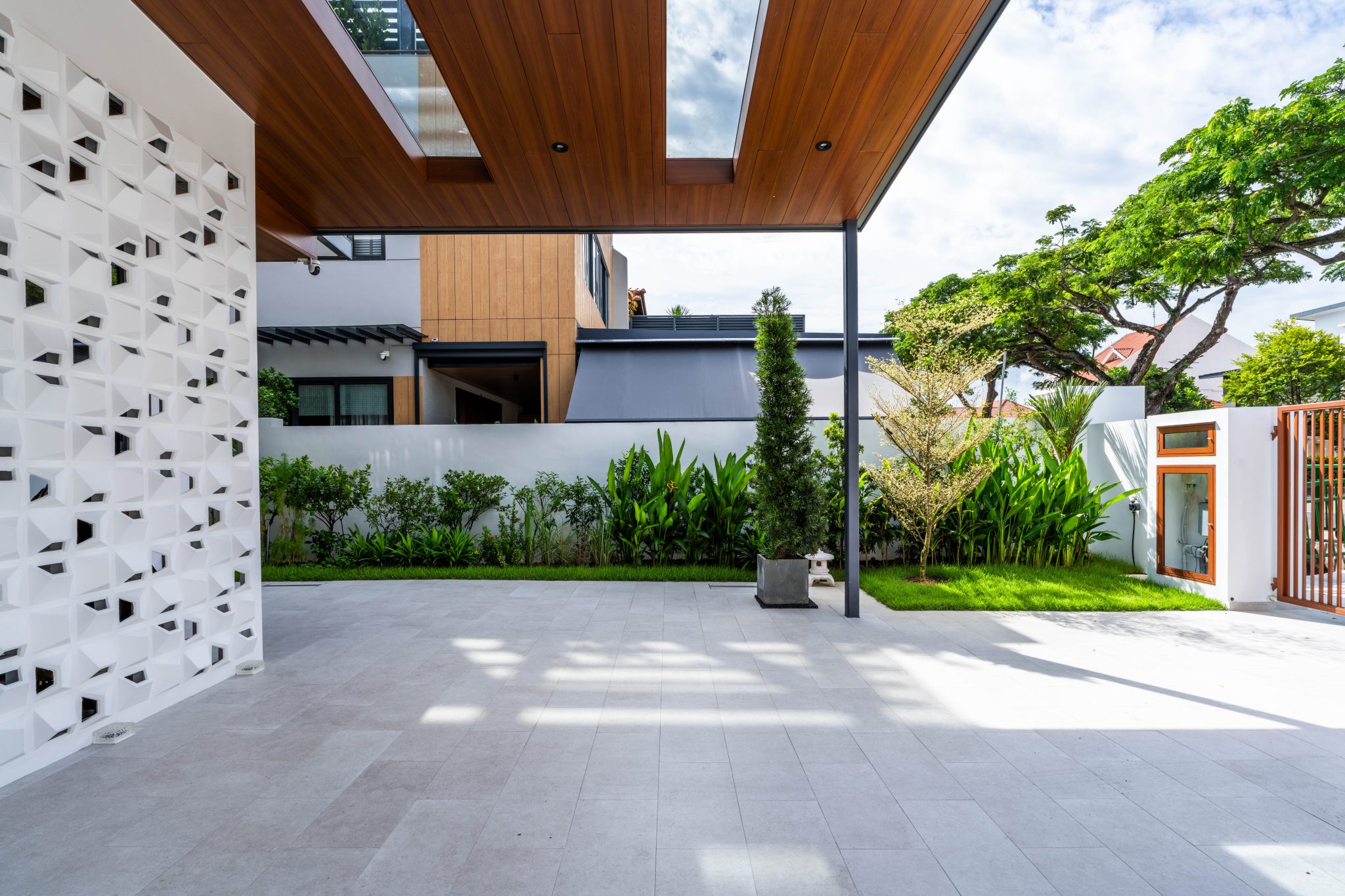 A Good Class Bungalow reimagined by Quod Architects for an evolving family